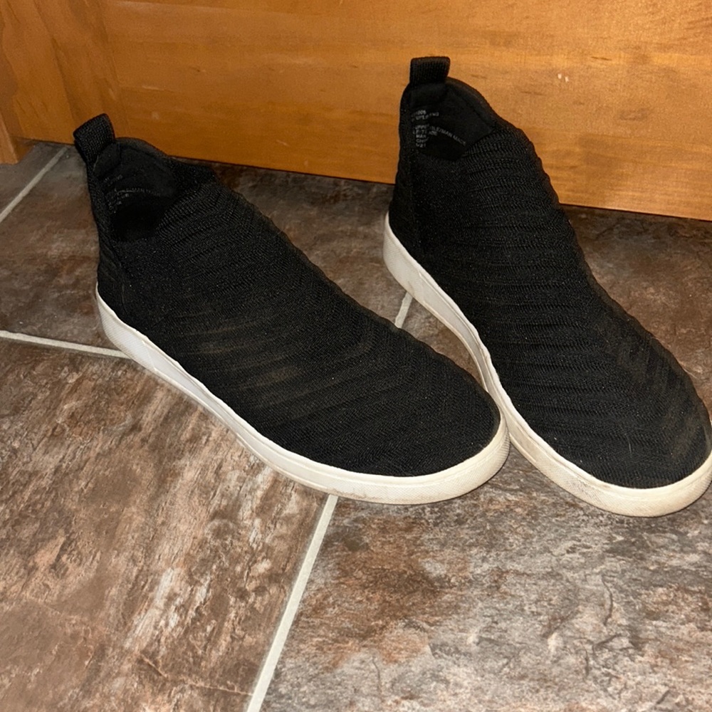 Black 8 1/2 Shoes